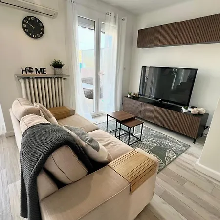 Golfe Juan - 2 People - Floor - Parking Apartment